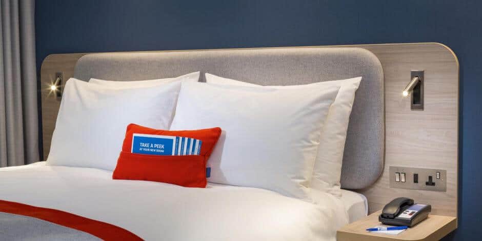 Holiday Inn Express Ringsheim Cloudfest Hotels