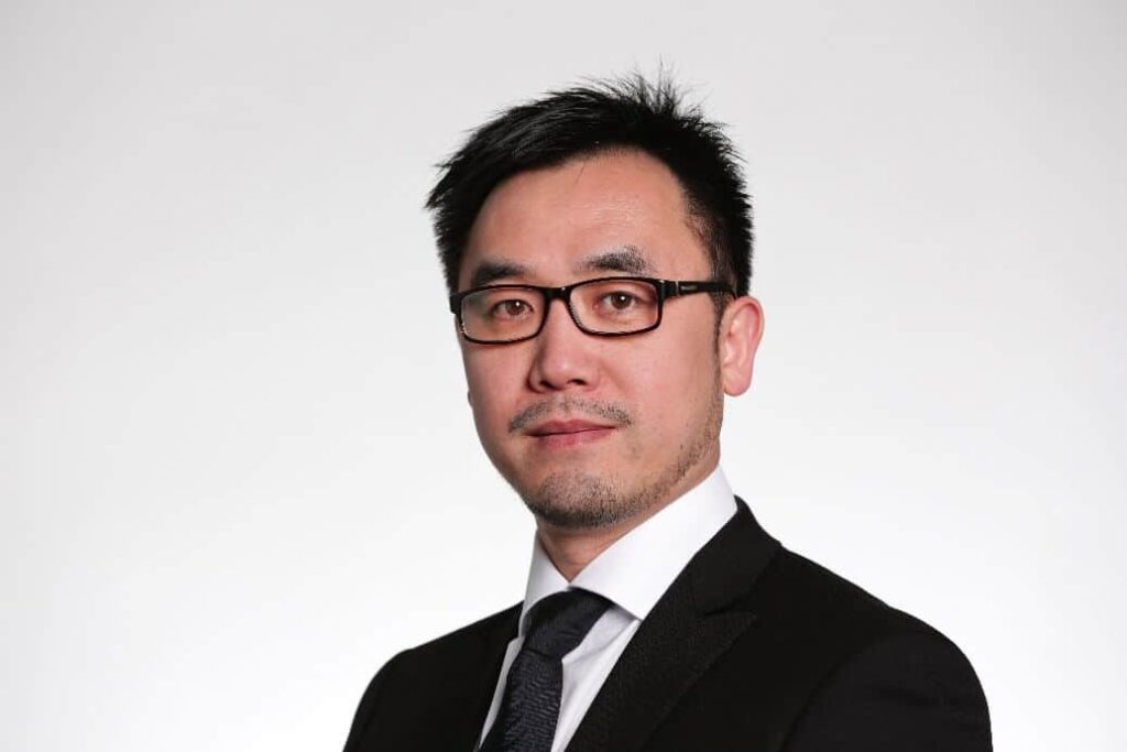 Dr. Kunbin Hong Kunbin Hong