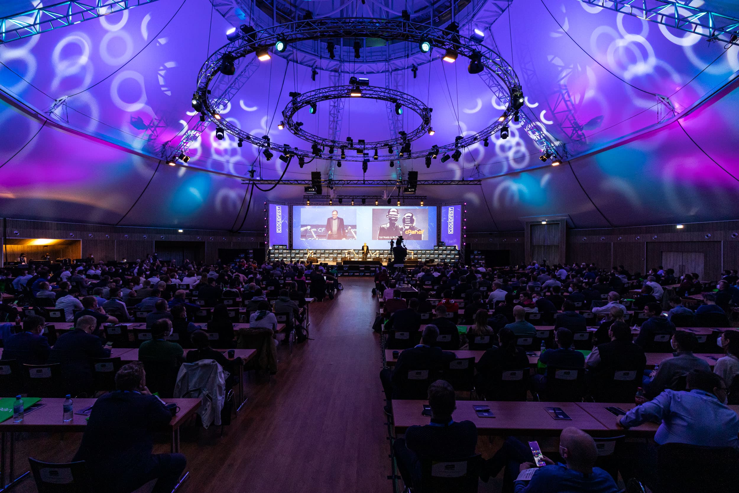 What Cloud Computing Conferences Should You Attend in 2025?