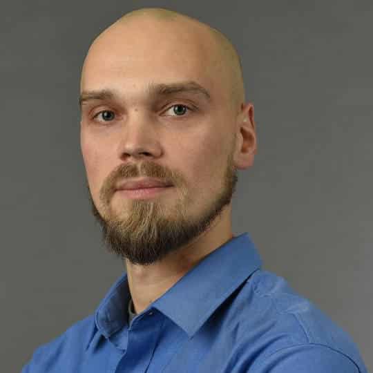 AlexeyRogachkov Solidigm 1