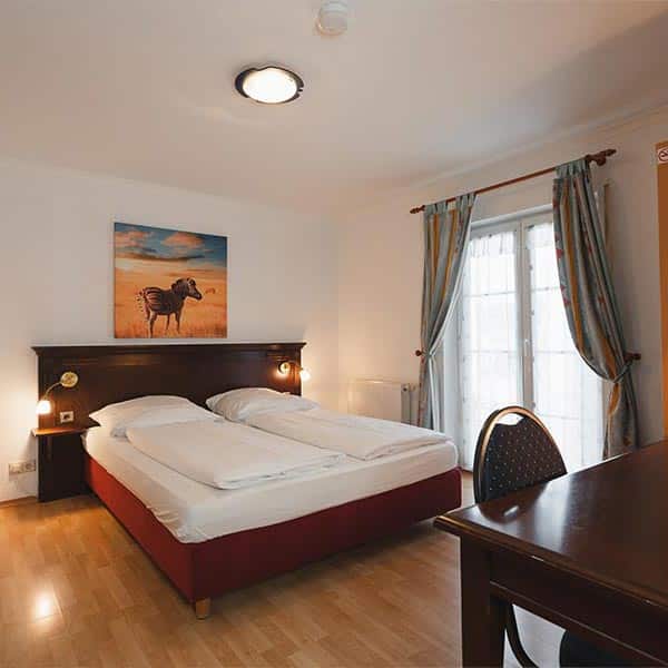 Room 2 (1)